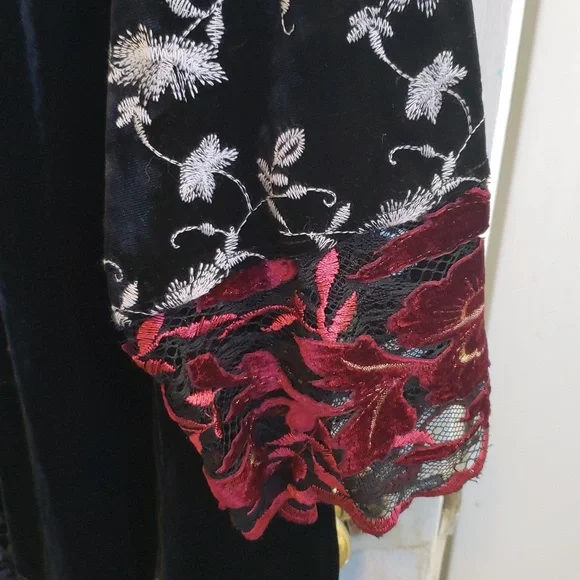 John Mark Plus Size Velvet Burnout MixedMedia 3/4 Sleeve Statement Kimomo Jacket - Picture 15 of 16